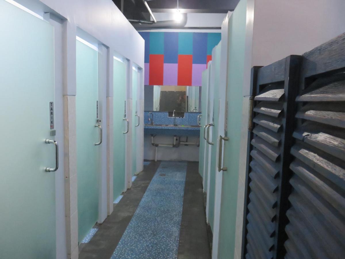 Kumpul Hostel Kuta Legian Εξωτερικό φωτογραφία