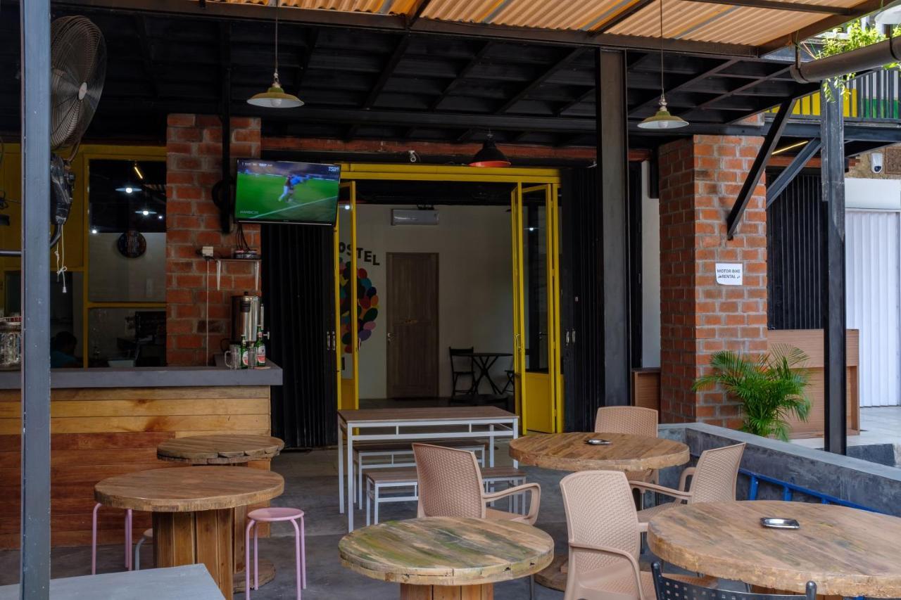 Kumpul Hostel Kuta Legian Εξωτερικό φωτογραφία